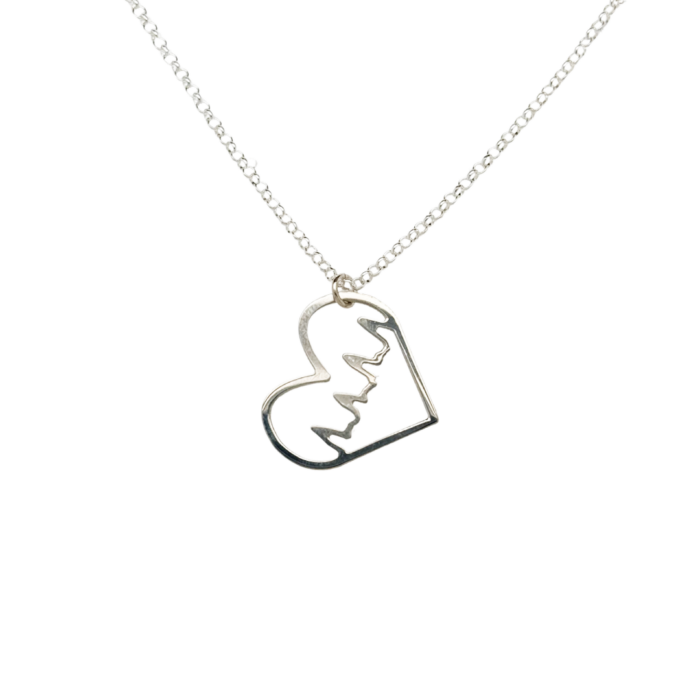 Adored Heartbeat Necklace NEW - Image 2